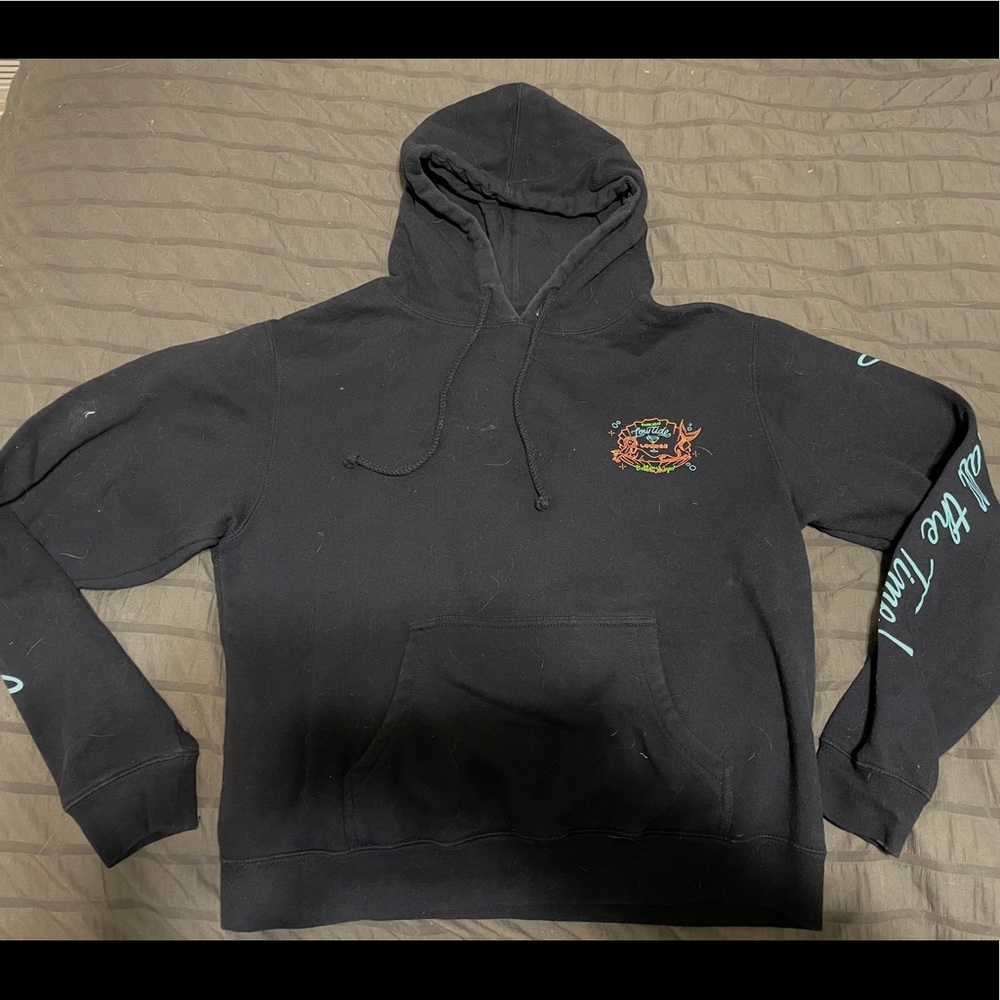 Dark Seas Navy Blue Hoodie Sweatshirt. Women’s size medium. Super cute!